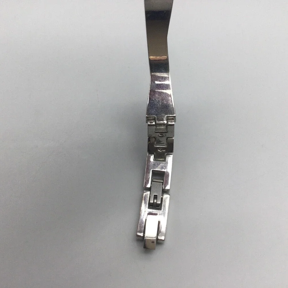 Anne Klein see photos